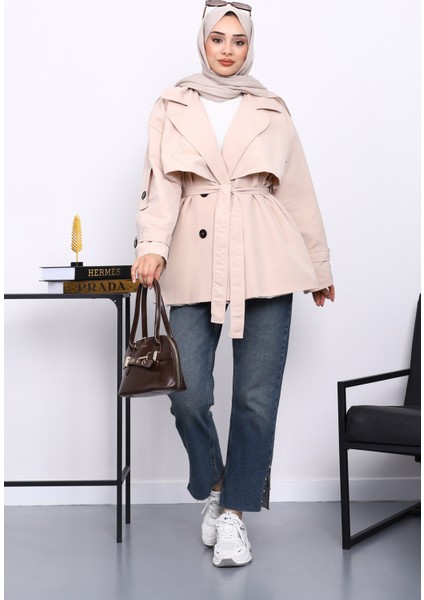 Bej Kravuze Yaka Düğmeli Kısa Trençkot fiyatları