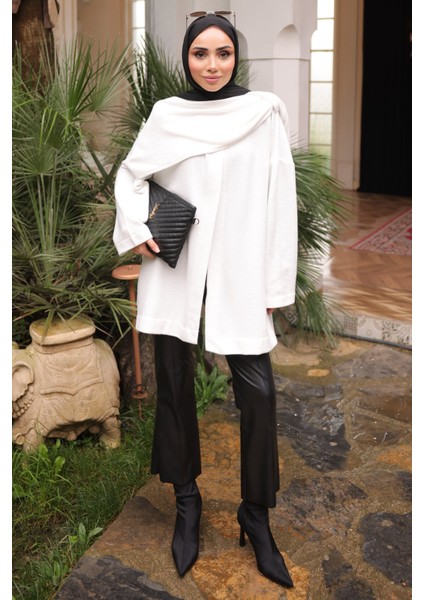 Ekru Şal Detaylı Dokulu Hırka