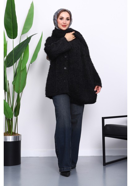 Siyah Atkılı Detaylı Düğmeli Angora Ceket fiyatları
