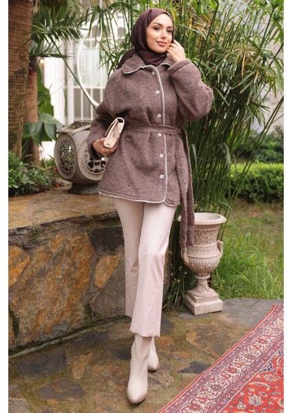 Vizon İnci Detaylı Taş Düğmeli Angora Kaban modelleri