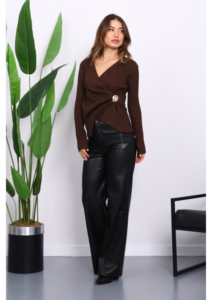 Kahverengi Toka Detaylı Kruvaze Yaka Fitilli Bluz fiyatları