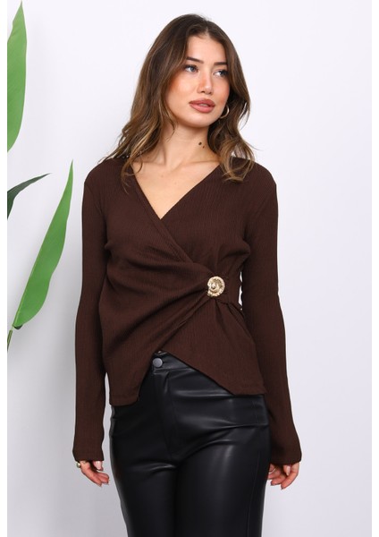 Kahverengi Toka Detaylı Kruvaze Yaka Fitilli Bluz modelleri