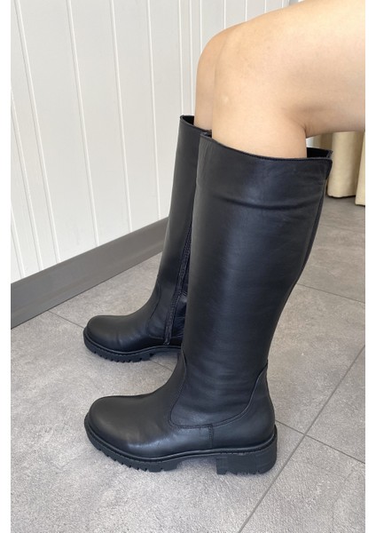 Hakiki Deri Siyah Kalın Tabanlı Diz Altı Kadın Çizme TMD2025001 fiyatları