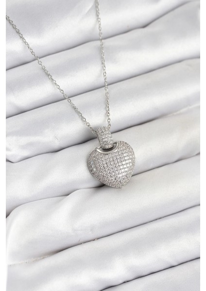 Bfs 316L Çelik Zincir Gümüş Renk Zirkon Taşlı Kalpli Kadın Kolye