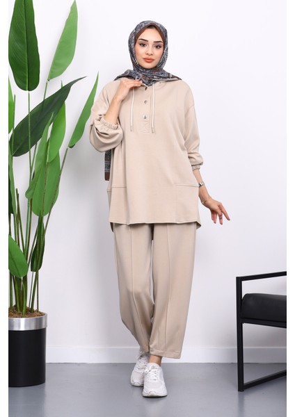Taş Yaka Çıtçıtlı Tunik Pantolonlu Takım