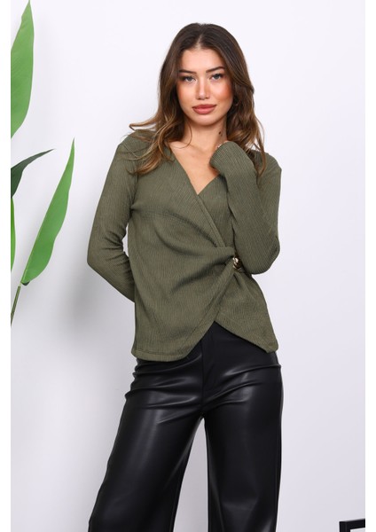 Haki Toka Detaylı Kruvaze Yaka Fitilli Bluz modelleri