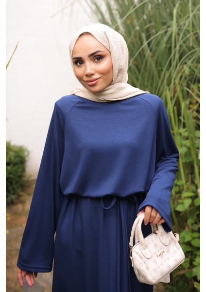 Lacivert Bisiklet Yaka Bel Kuşaklı Elbise modelleri