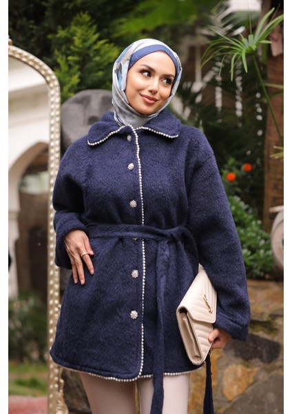 Lacivert İnci Detaylı Taş Düğmeli Angora Kaban