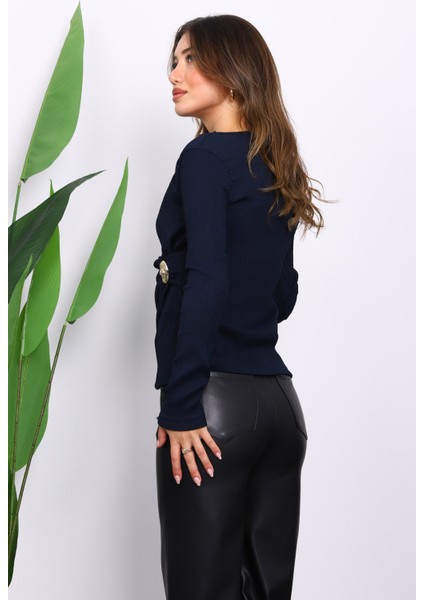 Lacivert Toka Detaylı Kruvaze Yaka Fitilli Bluz modelleri