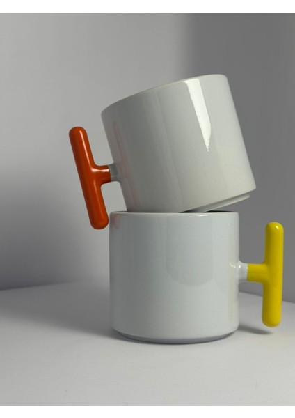 Kişiselleştirilebilir Renkli Kulplu Enerjik Tasarım Porselen Bardak | Yelkovanstudio indirimleri