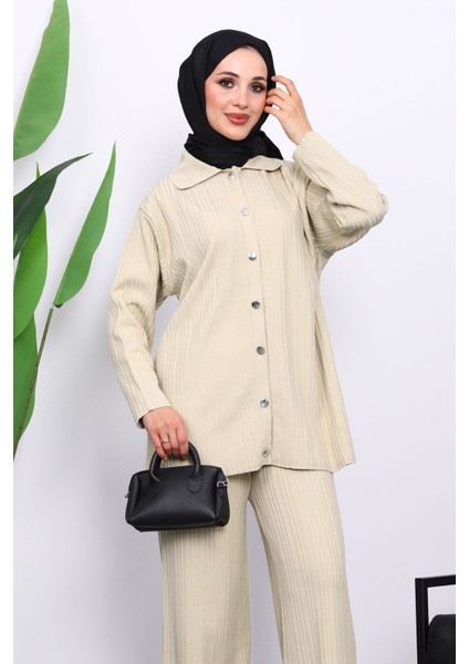 Bej Gömlek Yaka Düğmeli Pantolonlu Triko Takım modelleri