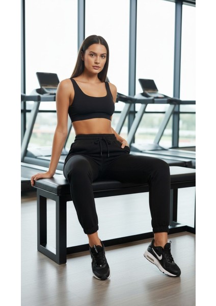 Kadın Siyah 2 Iplik Pamuklu Dar Paça Eşofman Altı - Esnek Fit Kesim Jogger fiyatları