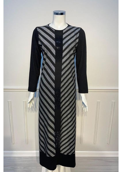 9056 Belgin Penye Elbise