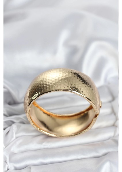 Pirinç Gold Renk Bombeli Vintage Kadın Bileklik