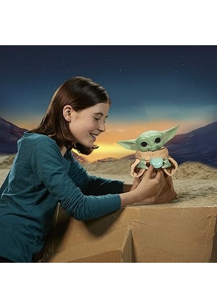 Wars Galactic Snackin' Grogu 23,5 cm Elektronik Figür, 40'tan Fazla Ses ve Hareket Kombinasyonu, Interaktif Aksesuarlar modelleri