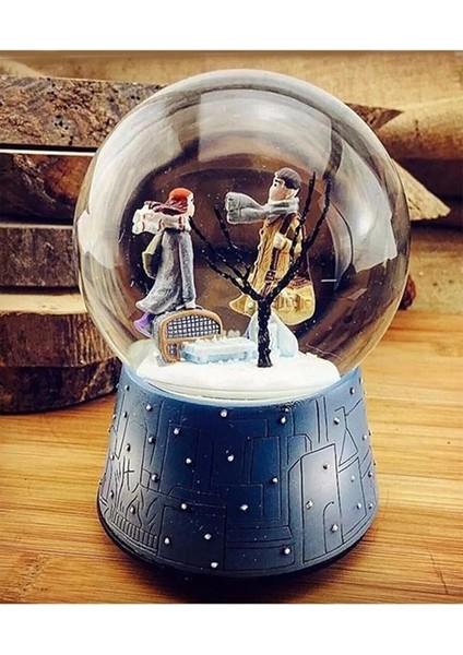 Işıklı Müzikli Kar Küresi Kış Masalı Kar Küresi 16 cm Işıklı Büyük Boy