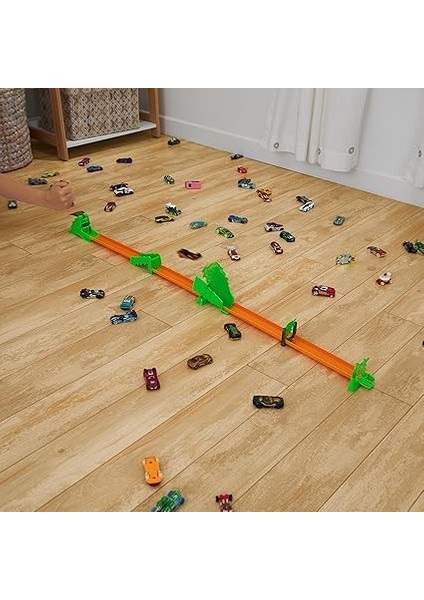 Wheels Track Builder Heyecanlı Atlayış Akrobasi Seti modelleri