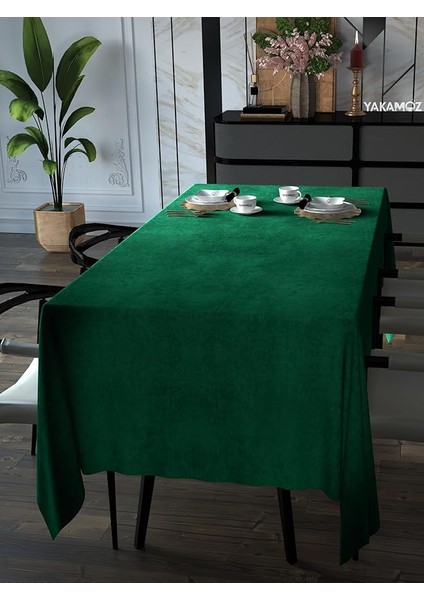 Zümrüt Yeşili Kadife Dokulu Masa Örtüsü Dertsiz Velvet Touch Serisi