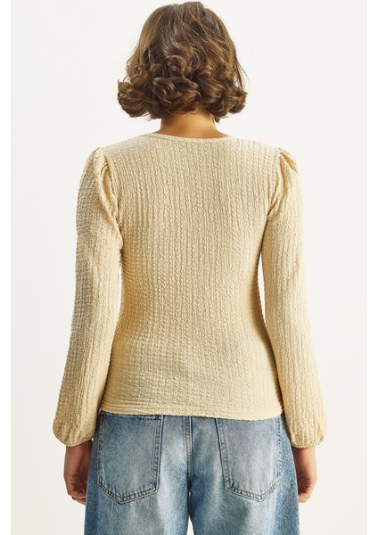 Kadın Kare Yaka Uzun Kollu Gofre Bluz