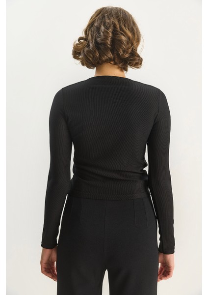 Kadın Bisiklet Yaka Asimetrik Kesim Aksesuar Detaylı Fitilli Bluz