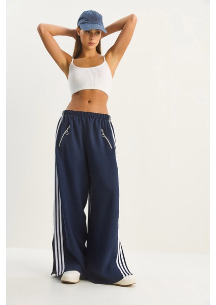 Kadın Şeritli Beli Lastikli Cep Detaylı Mevsimlik Palazzo Pantolon fırsatları