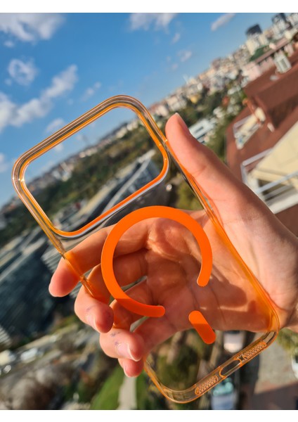 iPhone 17 Pro (6.3 Inç) Magsafe Uyumlu Sararmaz Sert Mika Ince Hafif Telefon Kılıfı