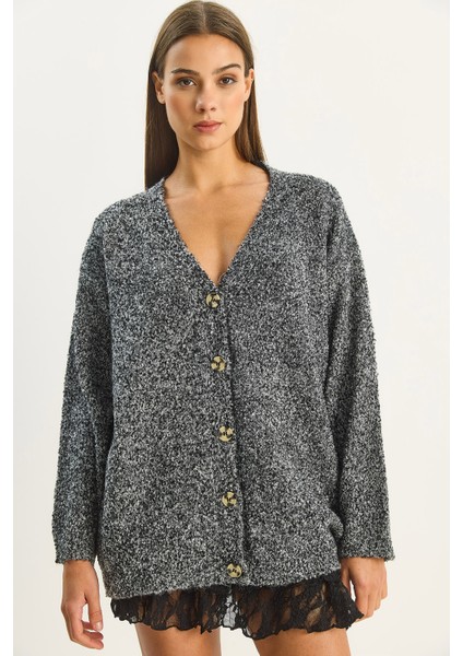 Kadın V Yaka Oversize Buklet Carmen Triko Hırka indirimleri