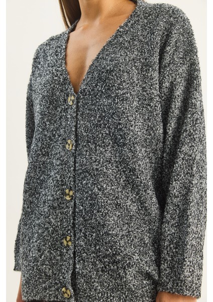 Kadın V Yaka Oversize Buklet Carmen Triko Hırka