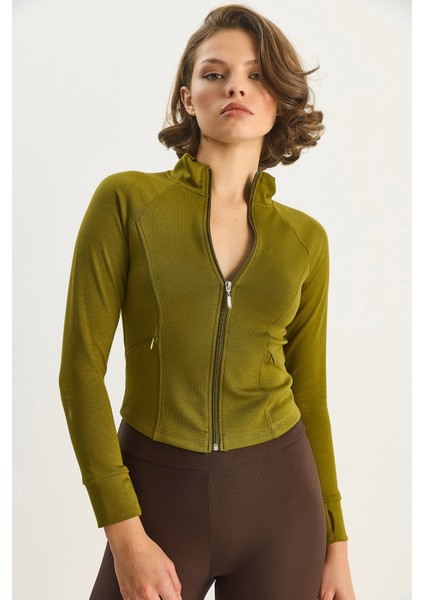 Kadın Fermuarlı Dik Yaka Fitted Çift Cepli Sporcu Hırka fırsatları