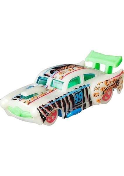 Wheels Monster Trucks Karanlıkta Parlayan Araçlar Paketi Hot Wheels Monster Trucks Karanlıkta Parlayan Araçlar Paketi 5 Adet Monster Trucks Aracı ve 5 Adet Araba Içeren Çoklu Paket HCB57 fırsatları