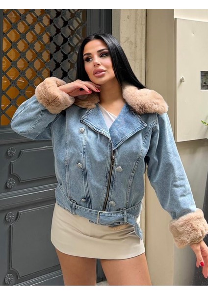 Sagi Kadın Manşet & Yaka Kürk Detaylı Metal Düğme Çapraz Fermuarlı Içi Full Kürklü Kot Mont fiyatları