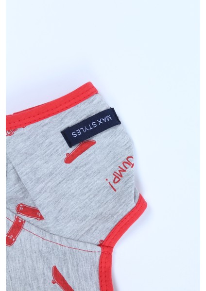 Kedi Köpek Kaykaylı T-Shirt