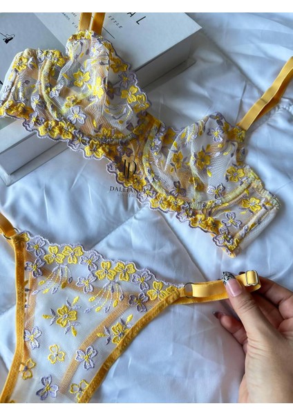 Sarı Çiçekli Transparan Sütyen Takımı fırsatları