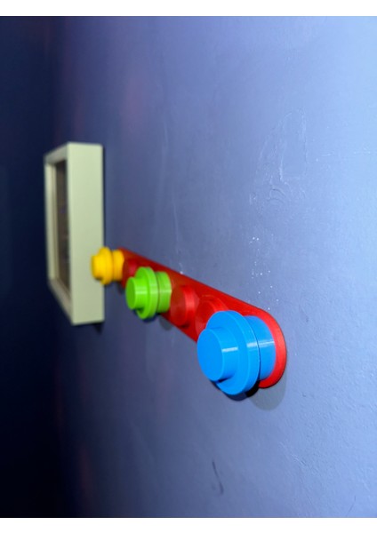 Renkli LEGO Tarzı Duvar Askılığı – Dekoratif ve Fonksiyonel Tasarım fırsatları