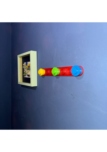 Renkli LEGO Tarzı Duvar Askılığı – Dekoratif ve Fonksiyonel Tasarım indirimleri