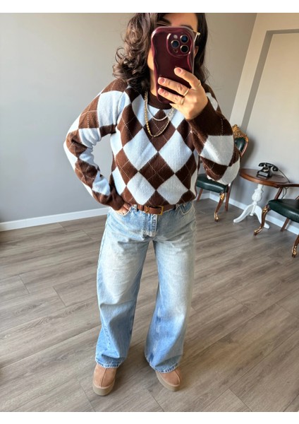 Premium Kalite Yumoş Dokulu Baklava Desen Kazak fiyatları