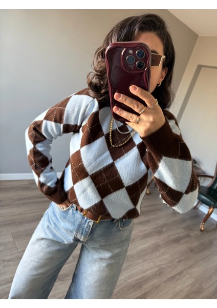 Premium Kalite Yumoş Dokulu Baklava Desen Kazak modelleri