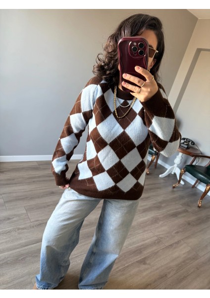 Premium Kalite Yumoş Dokulu Baklava Desen Kazak fırsatları