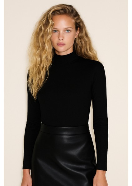 Kadın Fitilli Dik Yaka Pamuklu Bluz