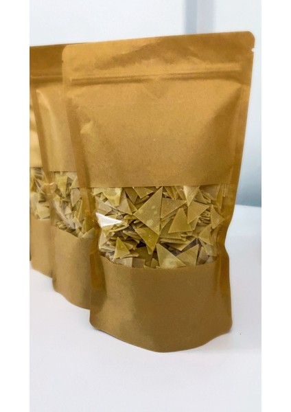 Ev Yapımı %100 Doğal Üçgen Kesim Erişte (1000 G) fiyatları