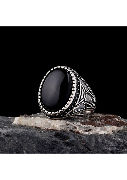 Onix Taşlı Oval Model 925 Ayar Gümüş Erkek Yüzük fiyatları