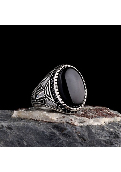 Onix Taşlı Oval Model 925 Ayar Gümüş Erkek Yüzük modelleri