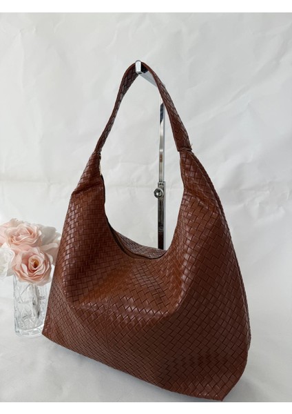 Örgü Deri Omuz Çantası Hobo Çanta – Omuz Askılı, Yumuşak Deri, Günlük & Şık Spacious Shoulder Bag