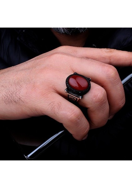 Akik Taşlı Oval Model 925 Ayar Gümüş Erkek Yüzük