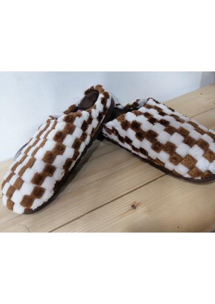 Yeni Sezon Rahat Taban Renkli Kışlık Kadın Ev Terliği fiyatları