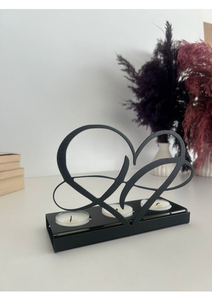 Kalp Temalı Metal Dekoratif Mumluk