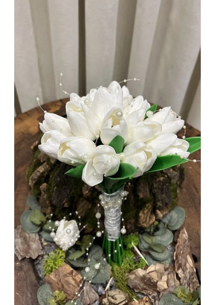 Incili Islak Lale Gelin Çiçeği Gelin Buketi fiyatları