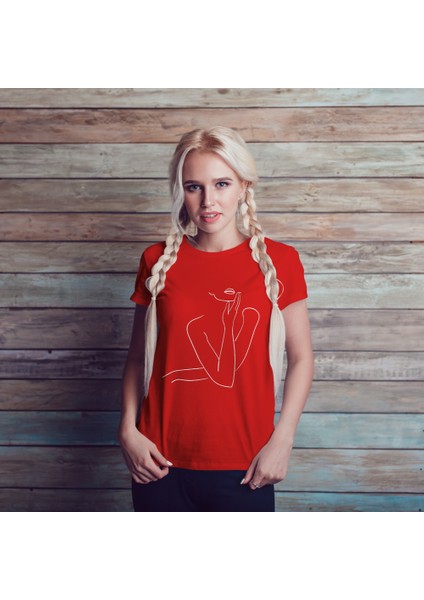 Women / Kadın Silüeti Tişört - Kırmızı fiyatları