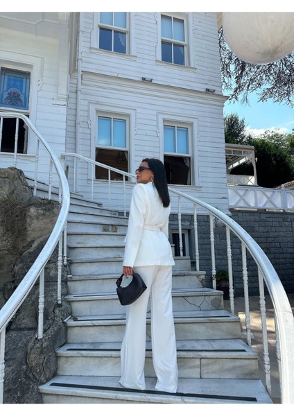 Kadın Kuşaklı Ceket Pantolon Takım Elbise modelleri