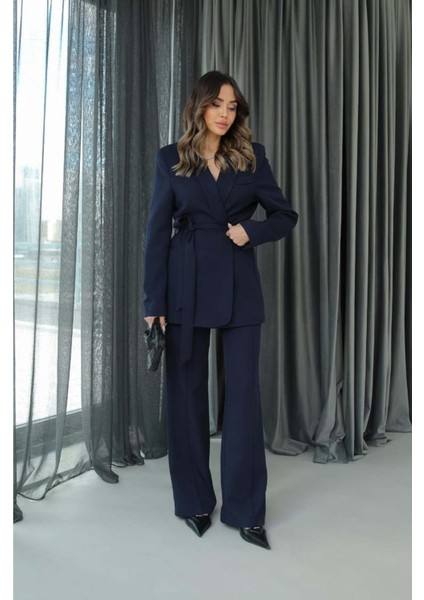 Kadın Kuşaklı Ceket Pantolon Takım Elbise fiyatları